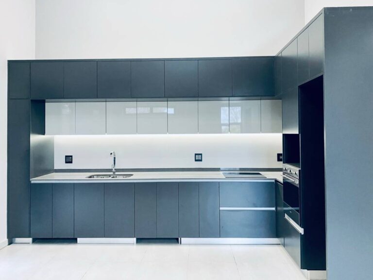 B Life 1.0 Interior Image 014